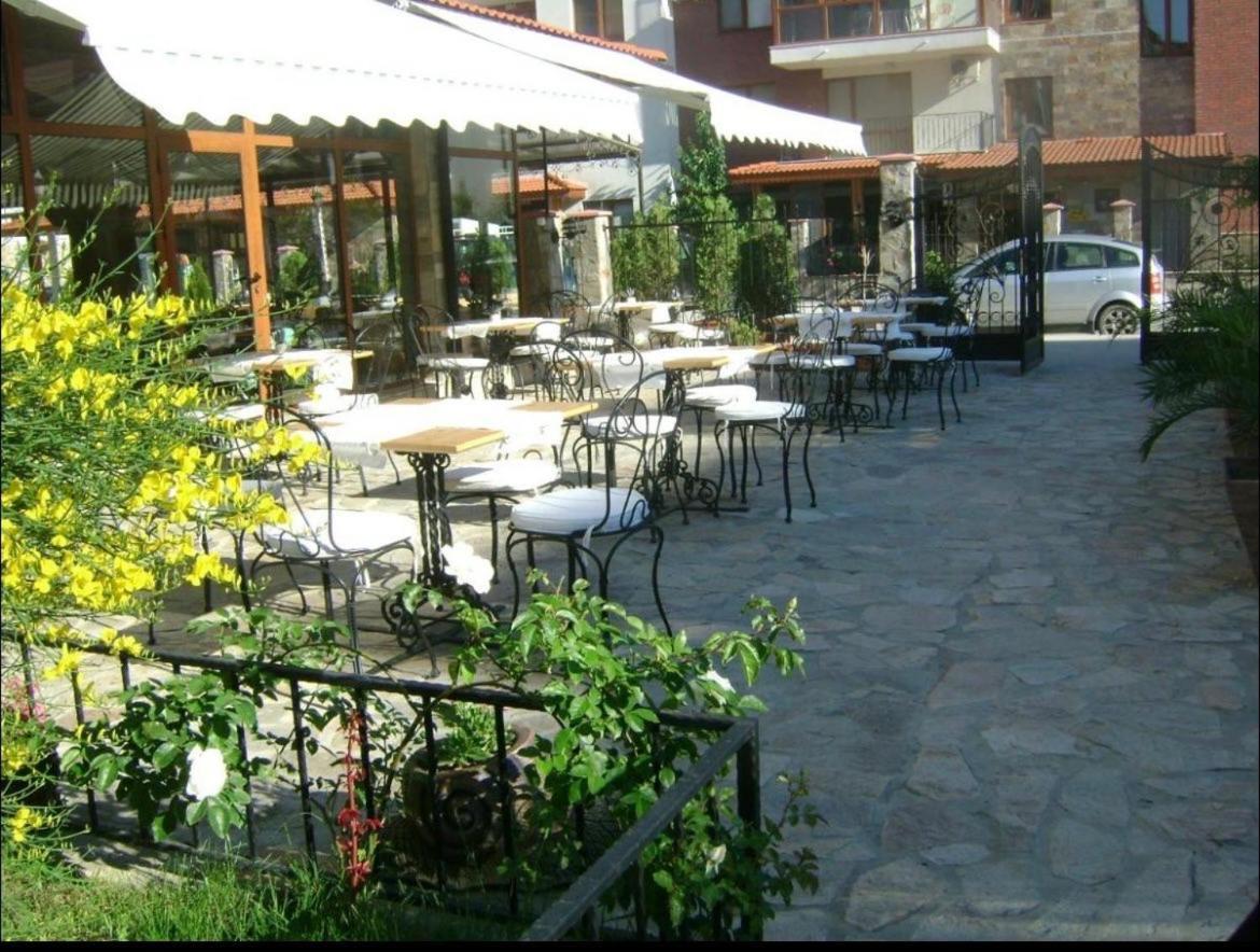 Private Apartments In Apolon Ράβντα Εξωτερικό φωτογραφία