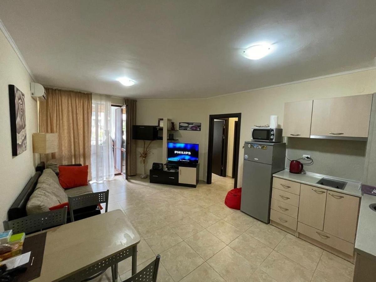 Private Apartments In Apolon Ράβντα Εξωτερικό φωτογραφία