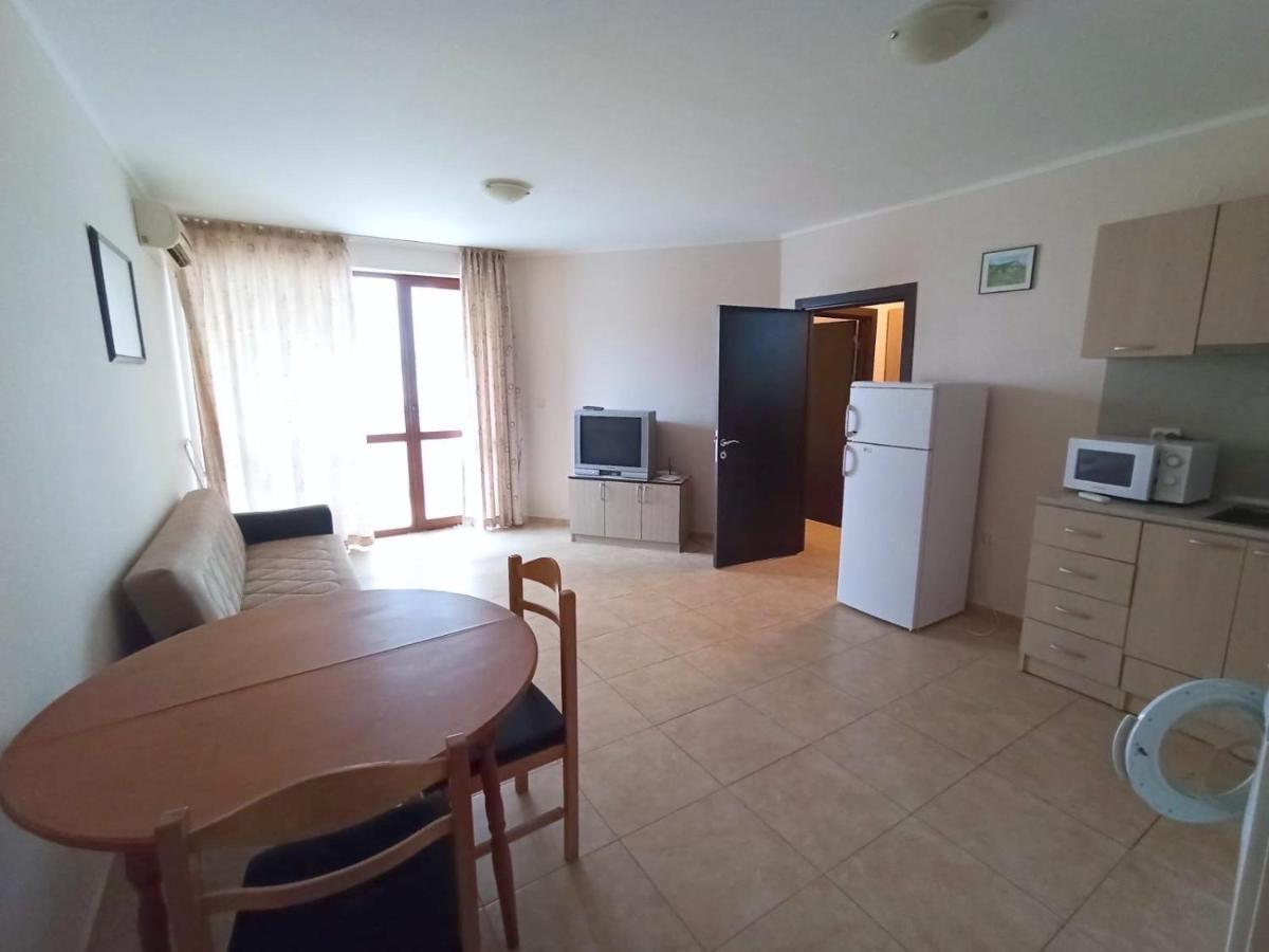 Private Apartments In Apolon Ράβντα Εξωτερικό φωτογραφία