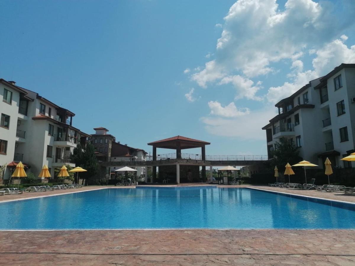 Private Apartments In Apolon Ράβντα Εξωτερικό φωτογραφία