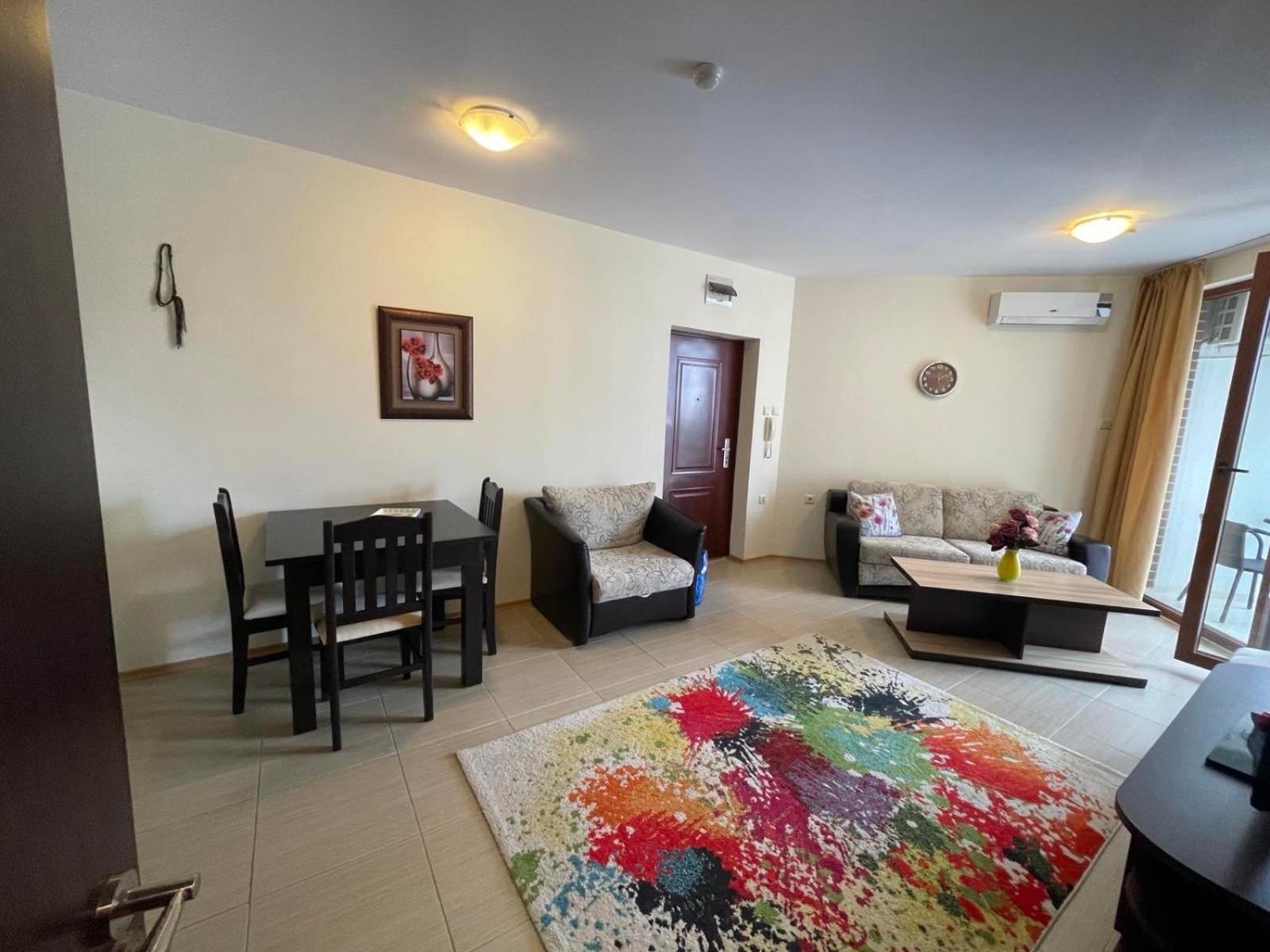 Private Apartments In Apolon Ράβντα Εξωτερικό φωτογραφία