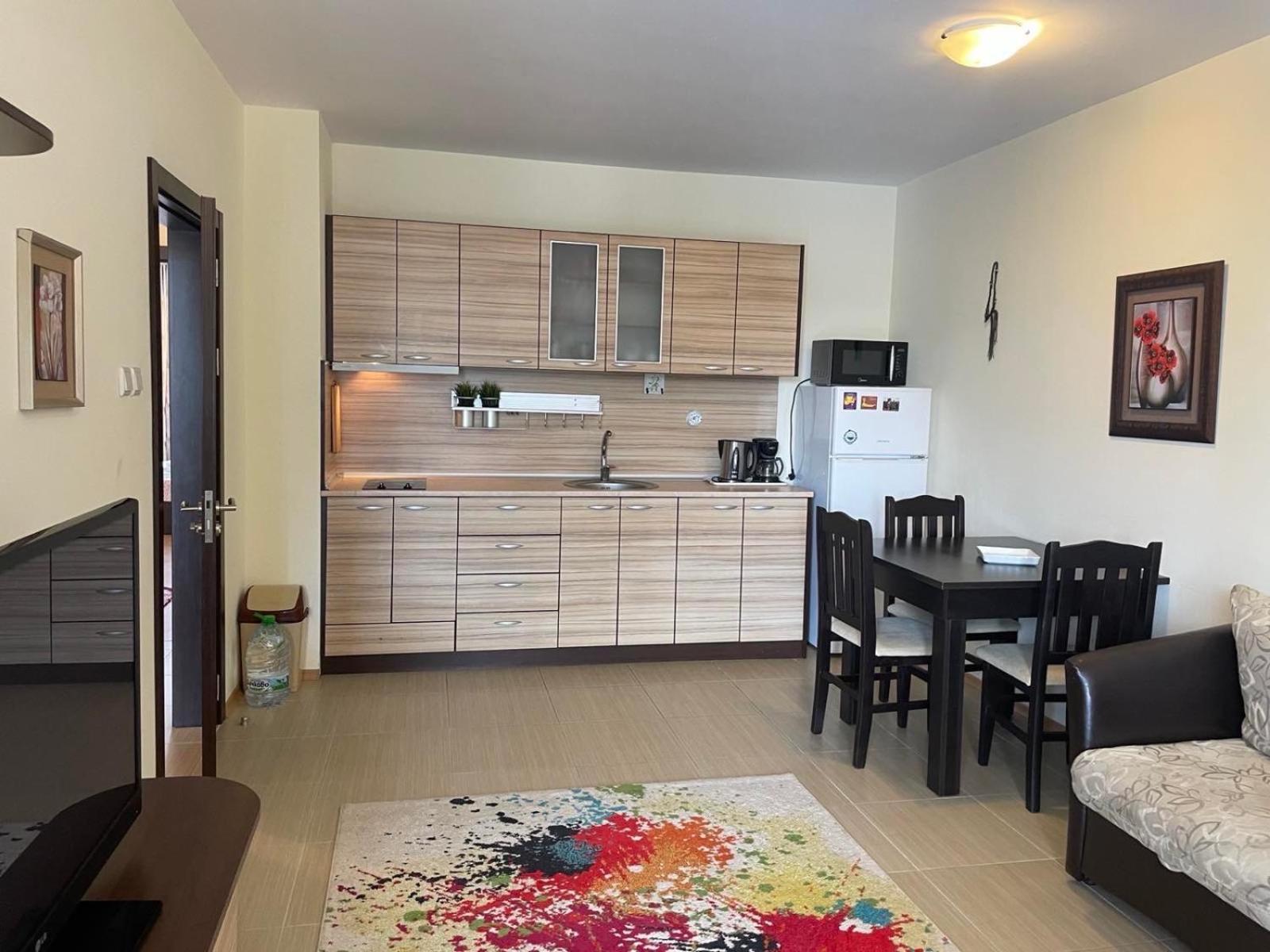 Private Apartments In Apolon Ράβντα Εξωτερικό φωτογραφία