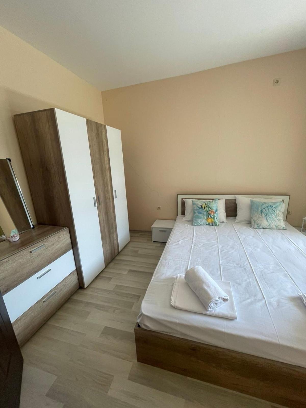 Private Apartments In Apolon Ράβντα Εξωτερικό φωτογραφία